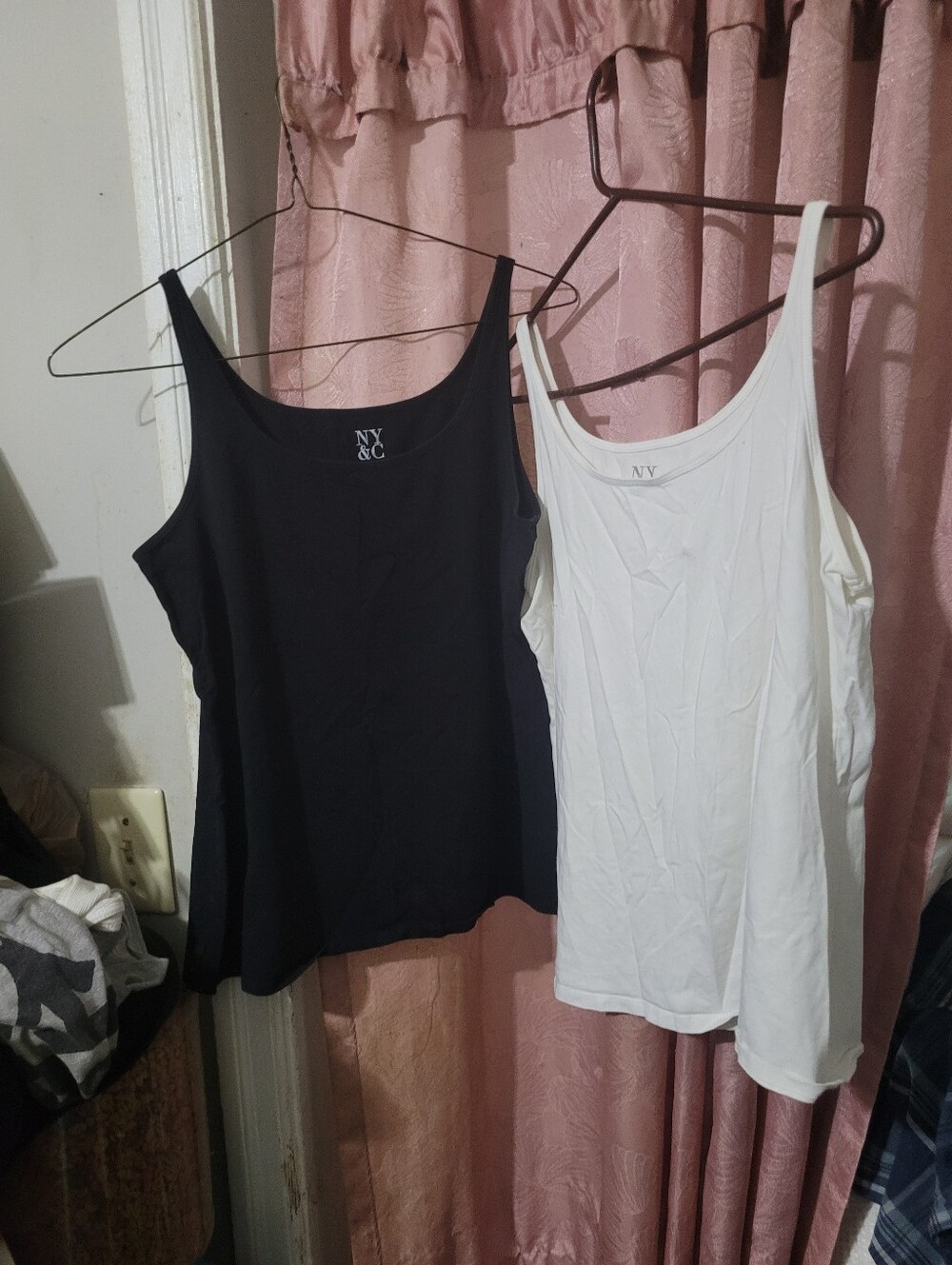 New York & Company Black and White Scoop Neck Tank Tops - 2 Pack